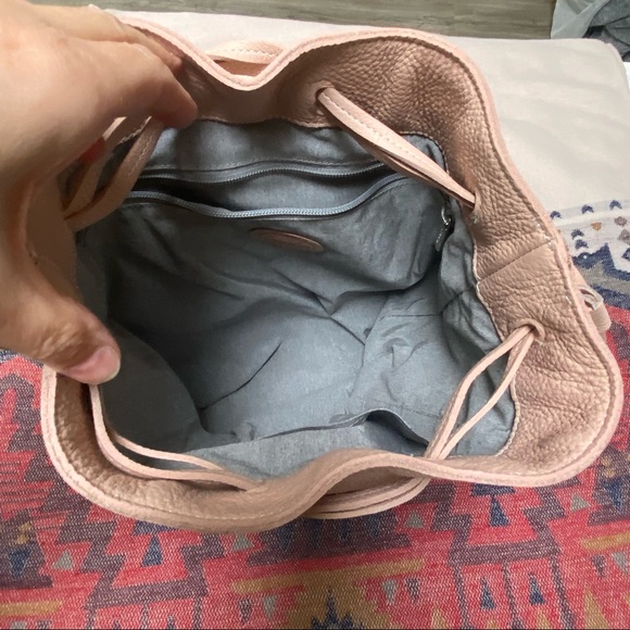 Rare Sweet ROOTS BOHO backpack in stunning blush super soft prince leather - Picture 14 of 16